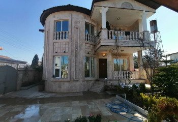 فروش ویلا 300 متری  استخردار پلاک سوم دریا  محمودآباد
